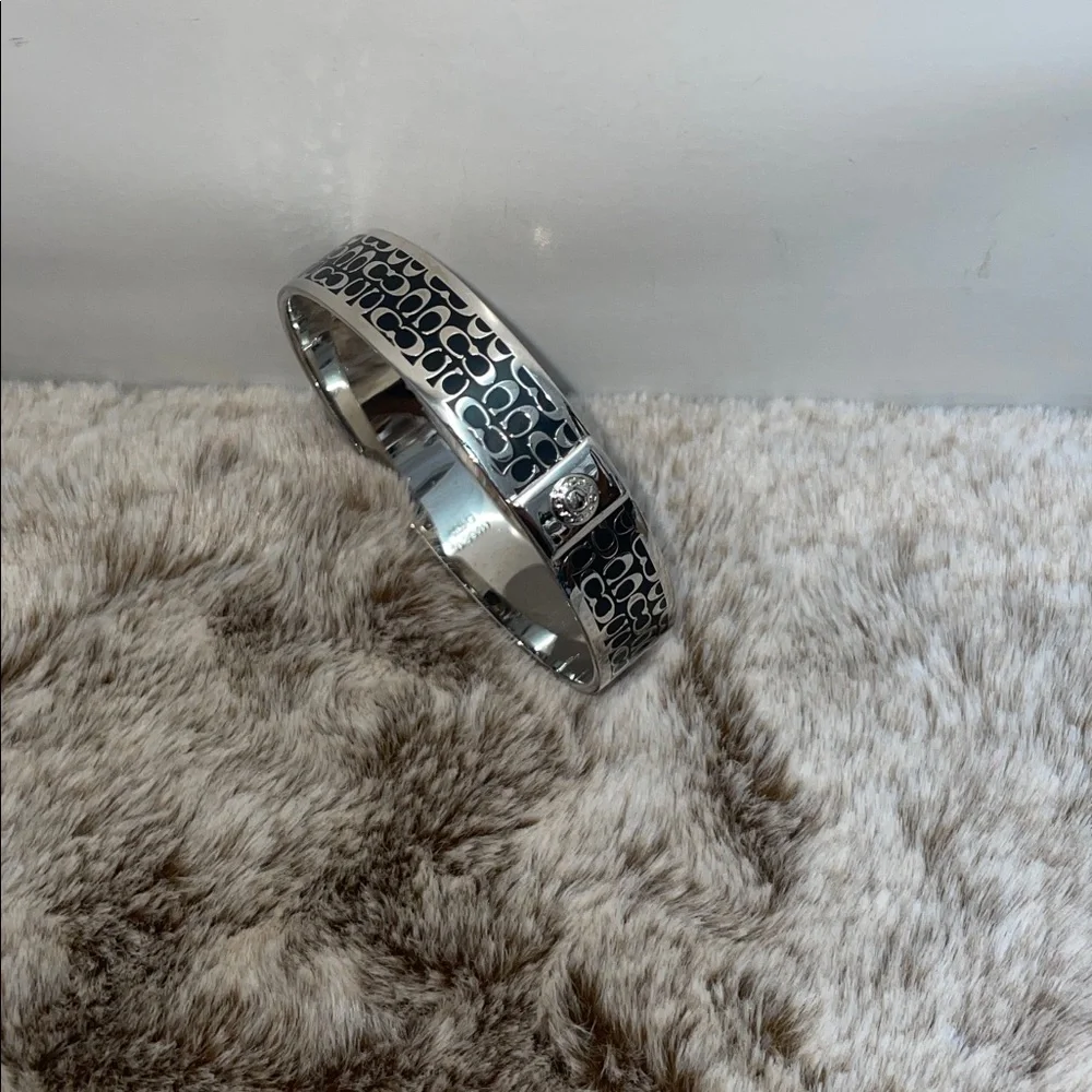 Coach Signature Bangle - Picture 4 of 5